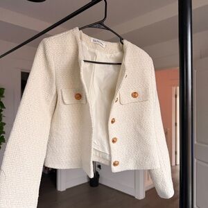 Elegant White Tweed Jacket